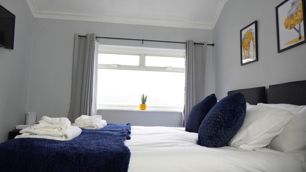 Portobello House - Four Bedroom House Perfect For Contractors - Sleeps 6 - Free Parking Вулвергемптон Экстерьер фото